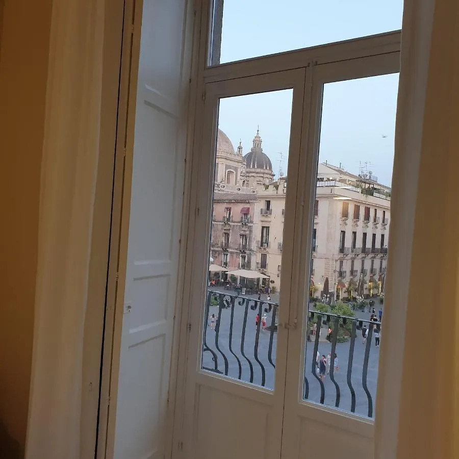 Palazzo La Piana Rooms Catânia Apartamento
